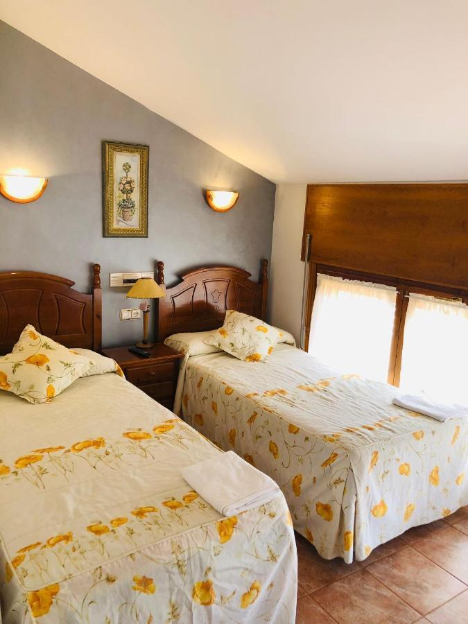 Hostal Jj Salduero ภายนอก รูปภาพ