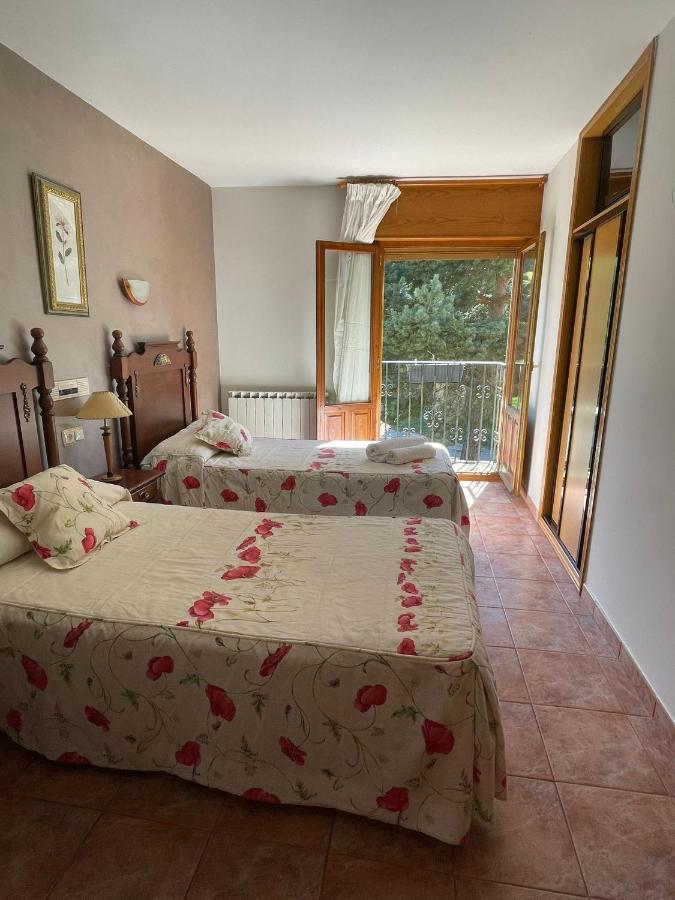 Hostal Jj Salduero ภายนอก รูปภาพ